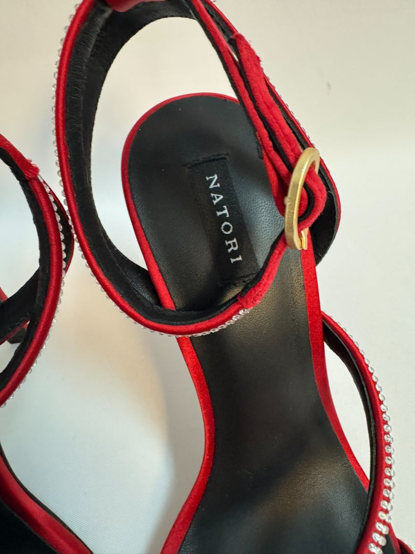 ruby red Natori strappy sandals, 7