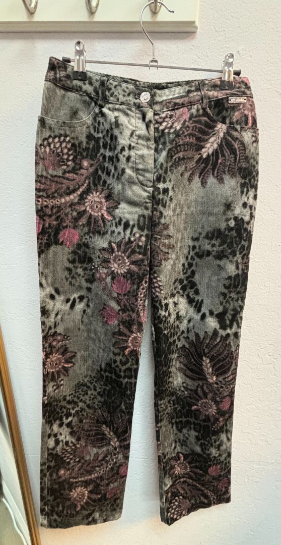 burgundy and gray St. John floral corduroy pants, 2