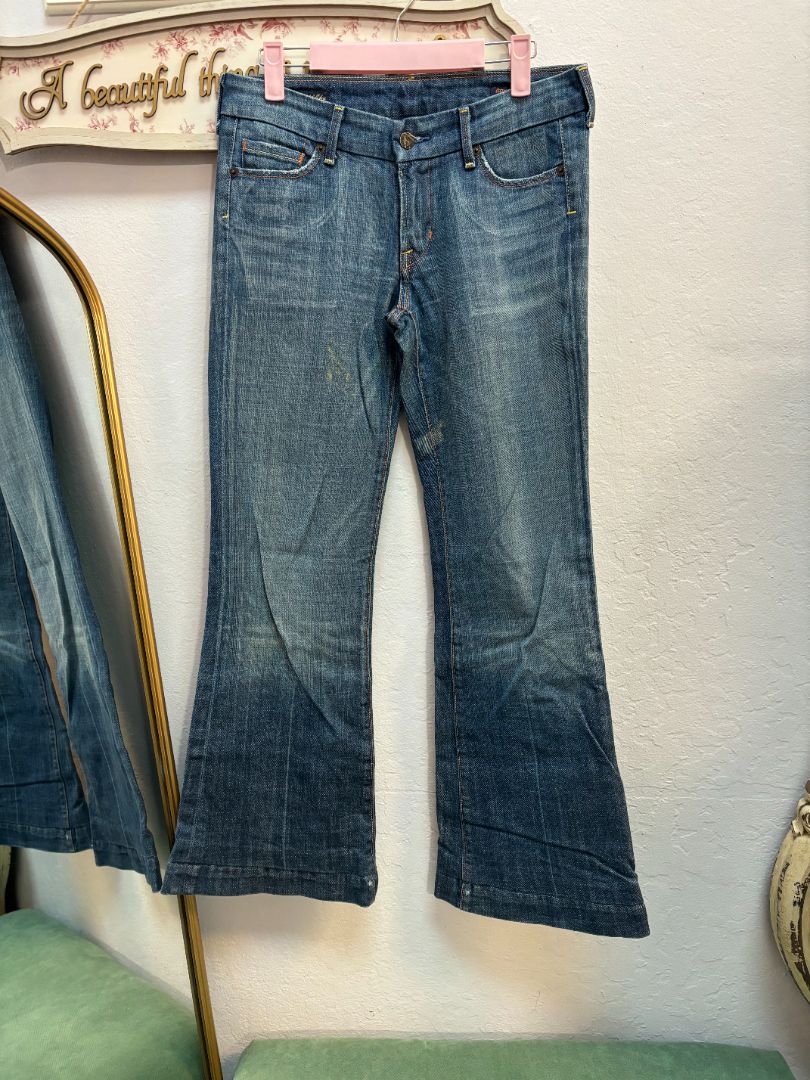 medium wash INC flared leg 30x30, 30 mens
