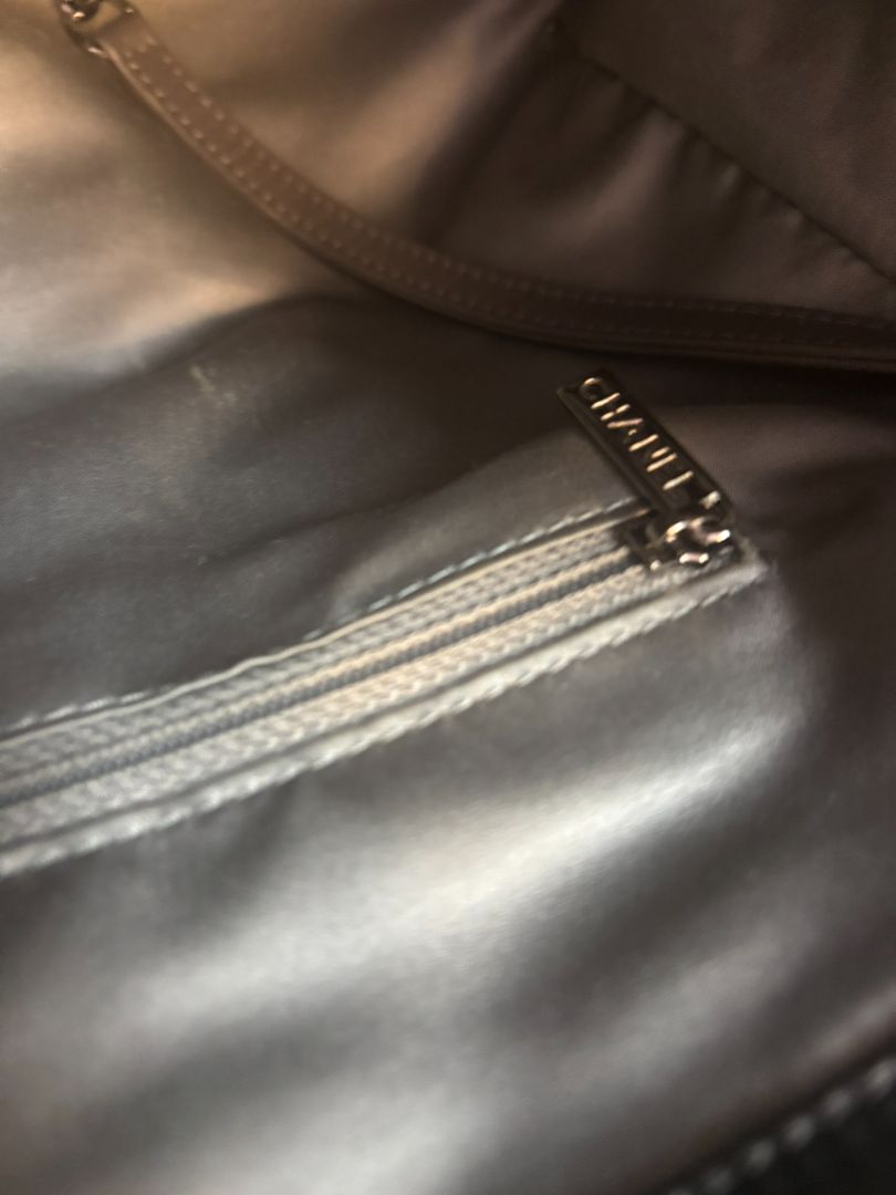 black Chanel tote, Dimensions (Estimated): Length: 14 in Height: 10 in Depth: 5.5 in Handle Drop: 7 in