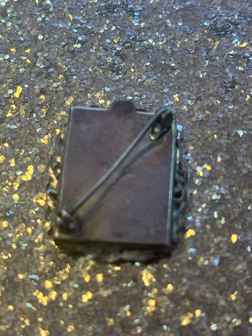 silver NA vintage brooch, π Dimensions (approx.): Height: 2 inches (5.1 cm) Width: 1.5 inches (3.8 cm) Pin Back Closure