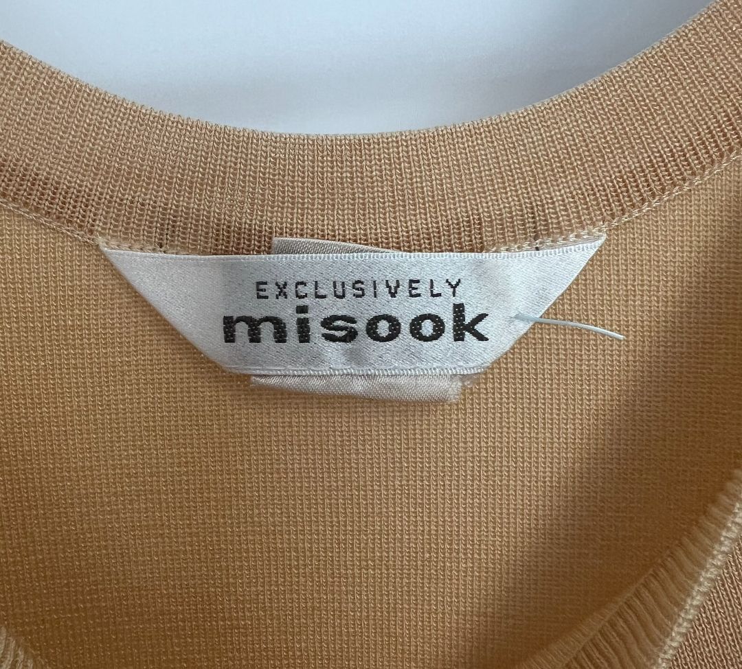 beige Misook tank top, M