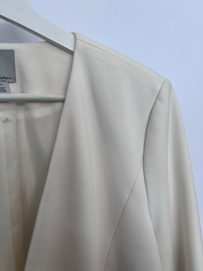 white Halogen blazer, M