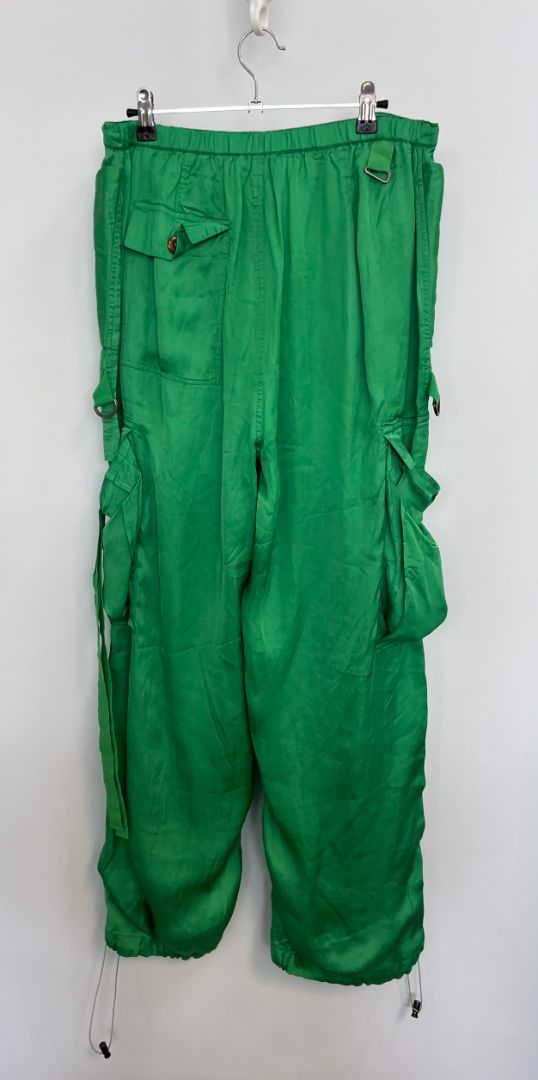 kiwi green love the label cargo pants, L