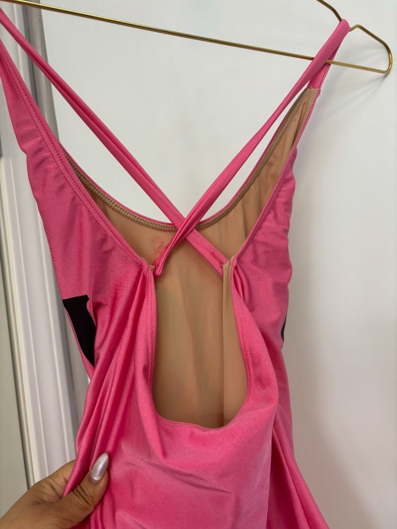 pink GUCCI One-Piece Logo Swimsuit, (Size S): Length (top to bottom): ~25–27 in Bust (unstretched): ~12 in Waist: ~11 in