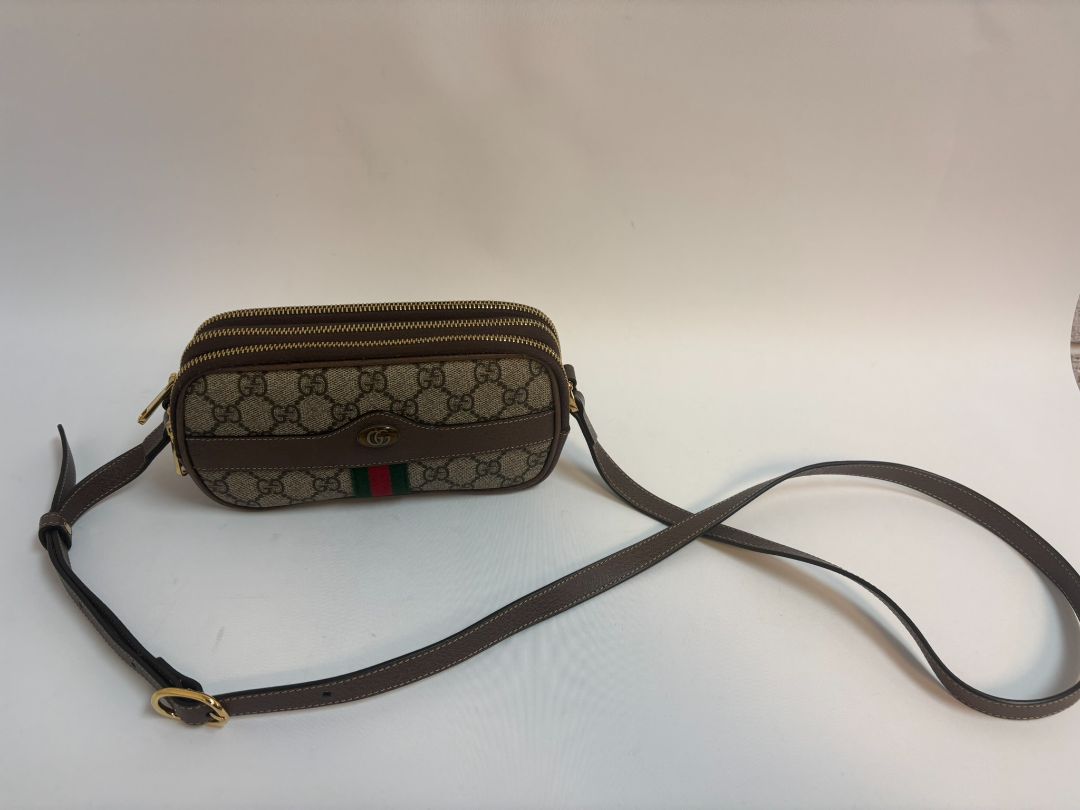 monogram GUCCI Ophidia Supreme small crossbody, Length: 7.5 in Height: 5 in Depth: 2.5 in Strap Drop: 22 in (adjustable crossbody length)