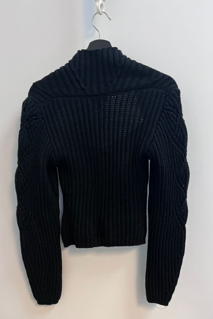 black express v neck sweater, S