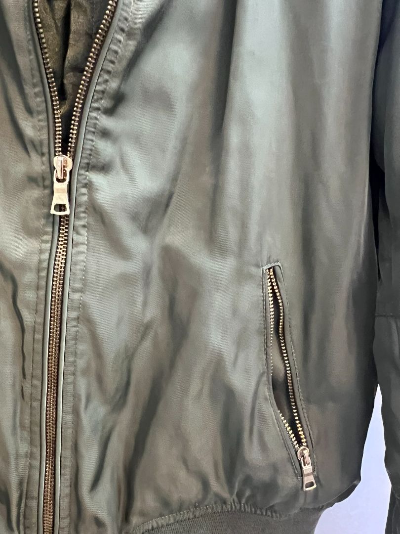 army green Kendall & Kylie bomber jacket, M