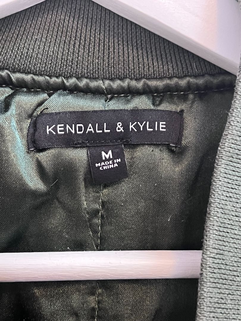 army green Kendall & Kylie bomber jacket, M
