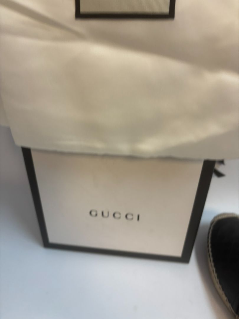 black Gucci matelese shoes, Length: 10 in Heel Height: 0.6 in (flat jute sole) Width: 3.5 in Style Fit: Slip-on, structured