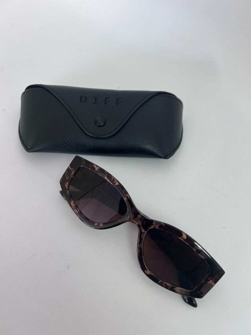 brown multi Diff retro sunglasses, NA