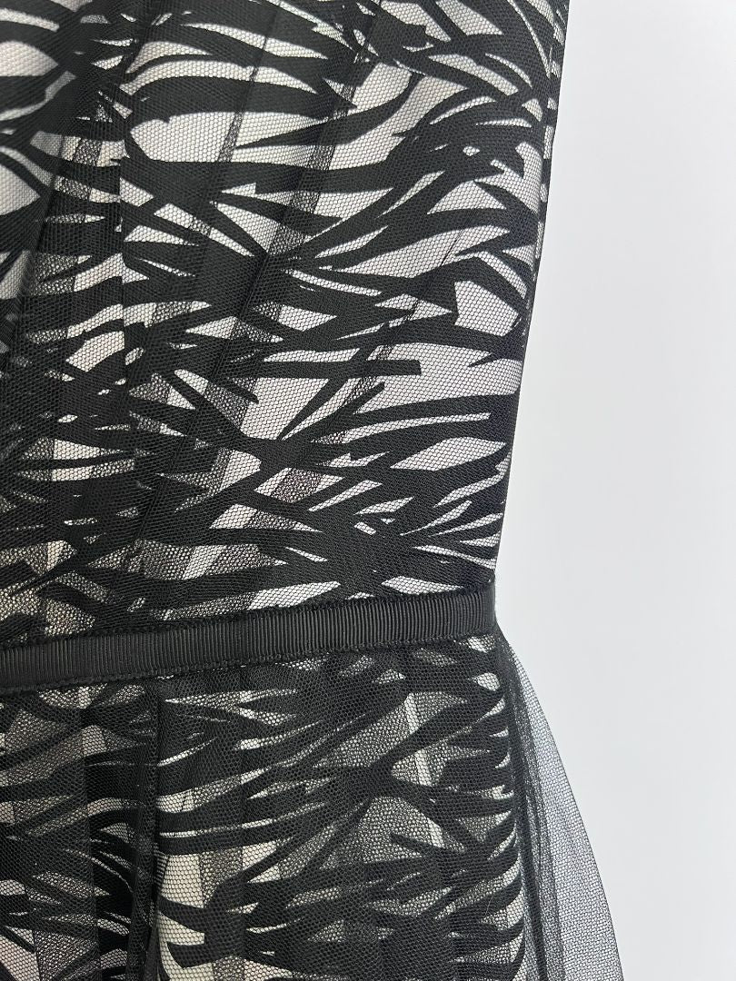 black and white Maggy London a line dress, 6