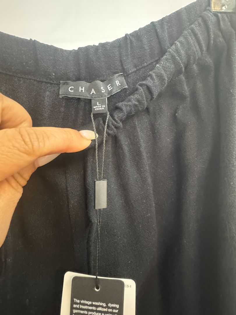 Black Chaser Lee Trouser drawstring, L Waist: 15β18 in (elastic, flat to stretch) Inseam: 29 in Rise: 12 in Total Length: 40 in