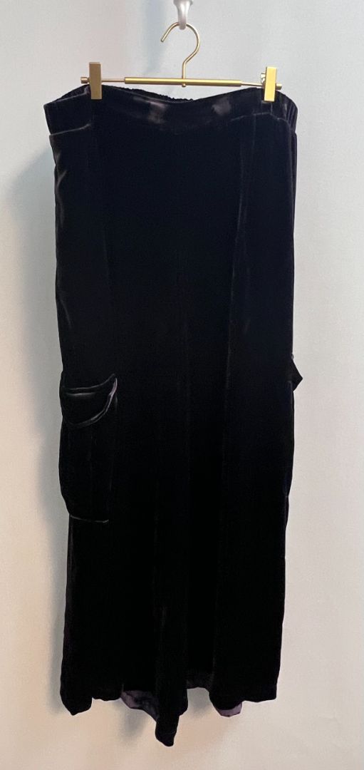 dark purple Johnny Was suede pants, XL