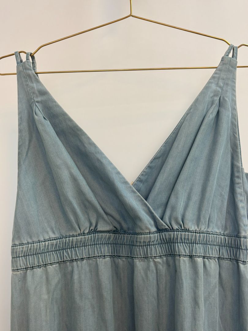 Chambray Holding Horses denim chambray dress, 6 US