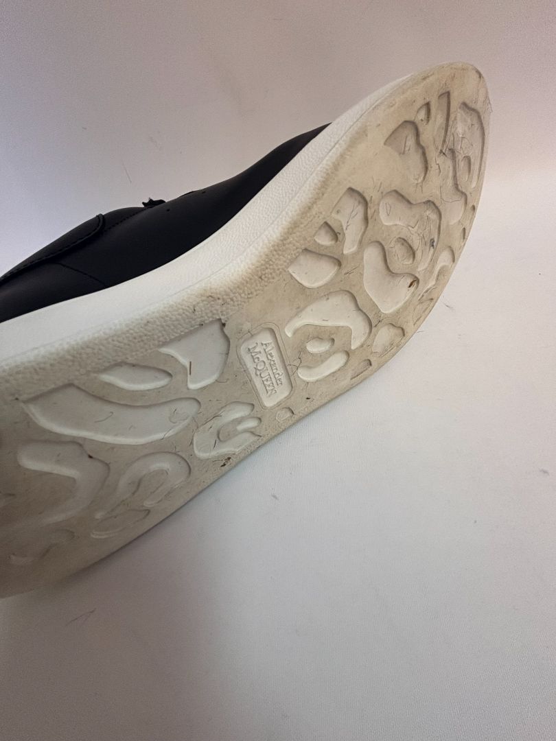 black and white Alexander McQueen oversized sneakers, 41 EU