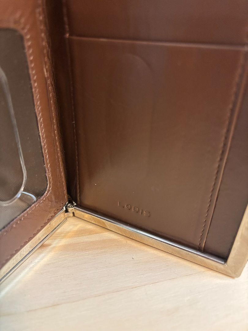 tan Lodi croc style wallet, 4 x 8