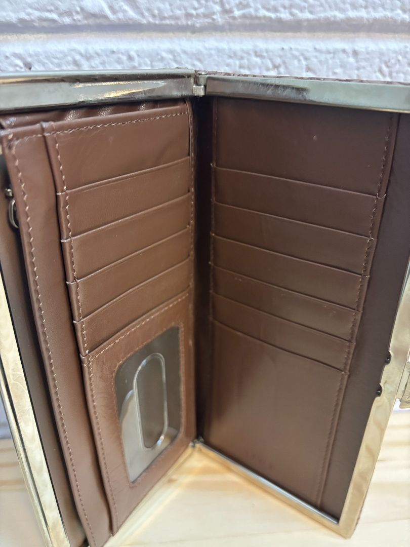 tan Lodi croc style wallet, 4 x 8