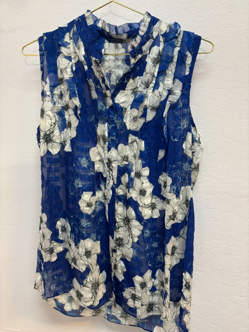 blue multi Elie Tahari buttoned up sleeveless blouse, N/A