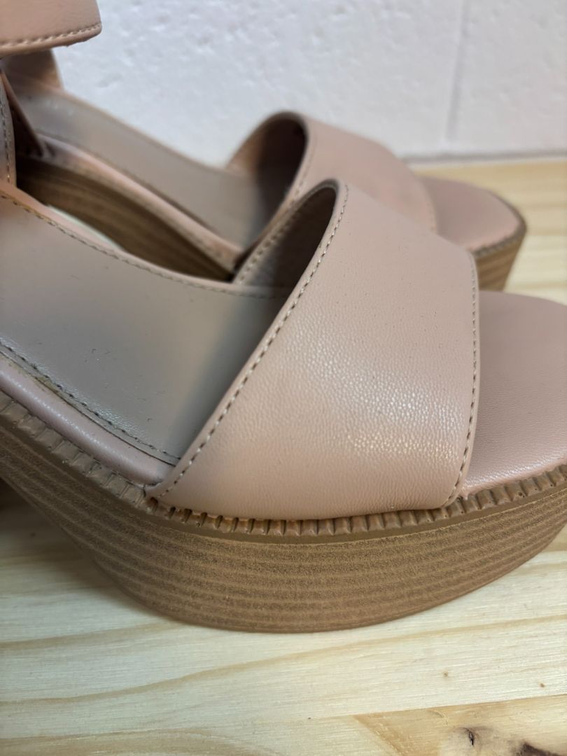 salmon Madden Girl clogs sandals, 5.5 US