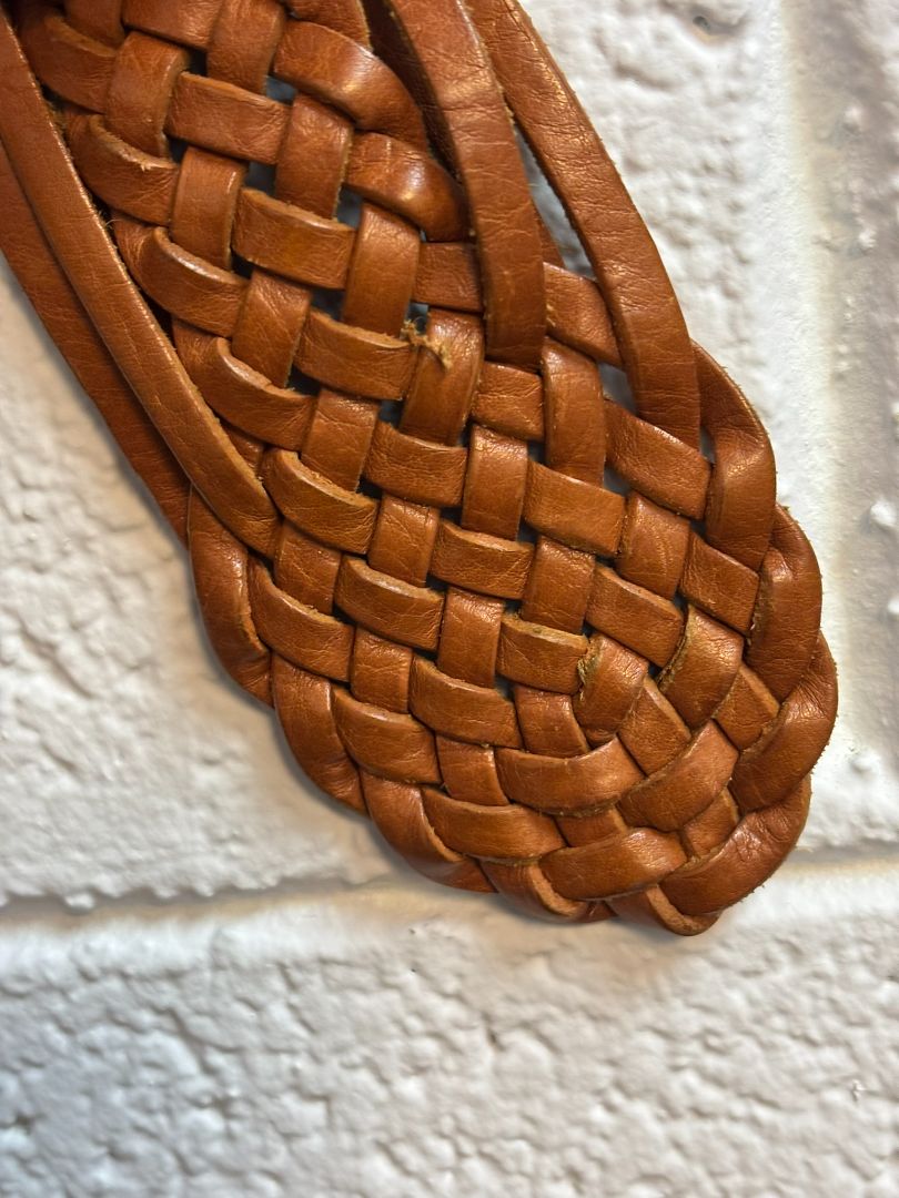 brown Michael Kors weaved belt, L