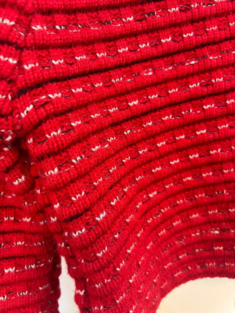 red and black Wild Shadow Fairyland cropped sweater, 4S