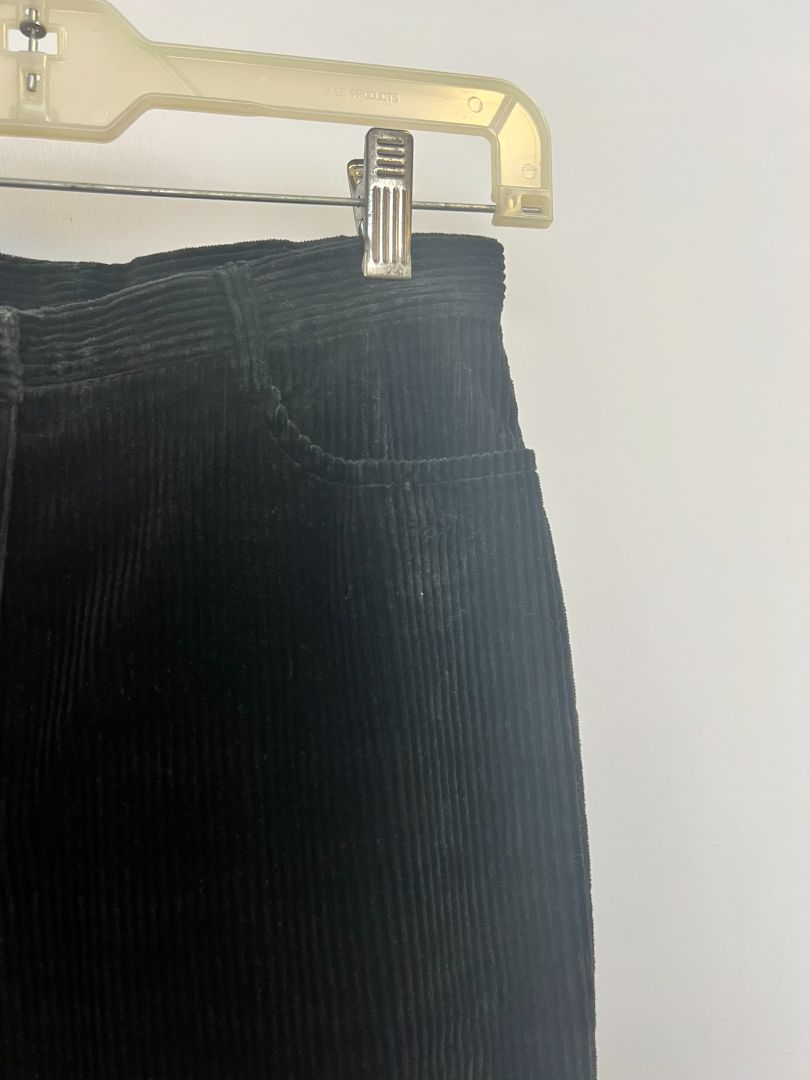 black Jilsander corduroy pants, 34