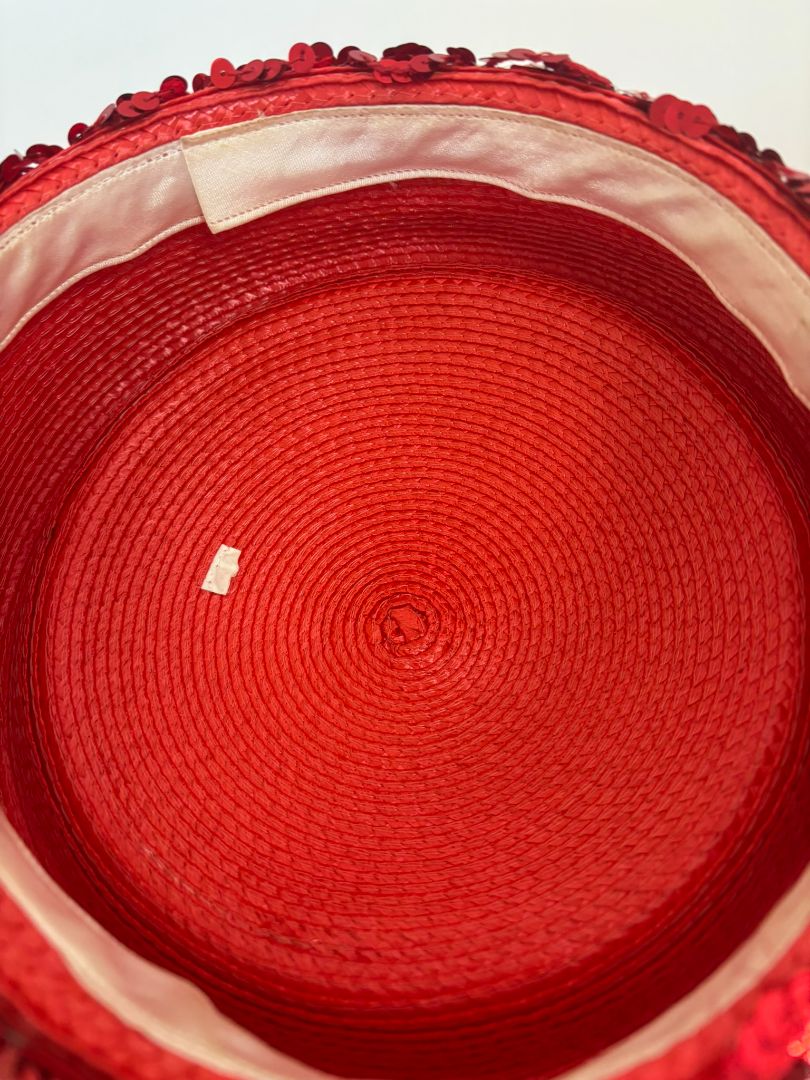 RED NA women's hat, 8 X 8