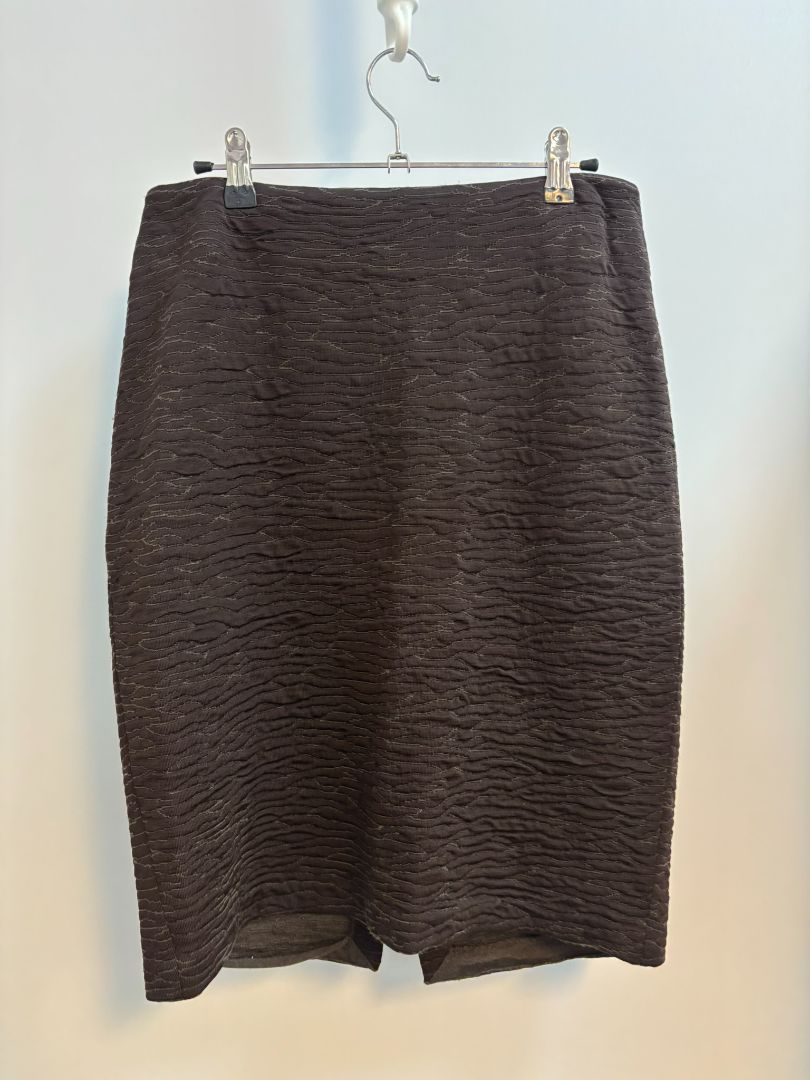 brown & white St. John skirt set, 4p