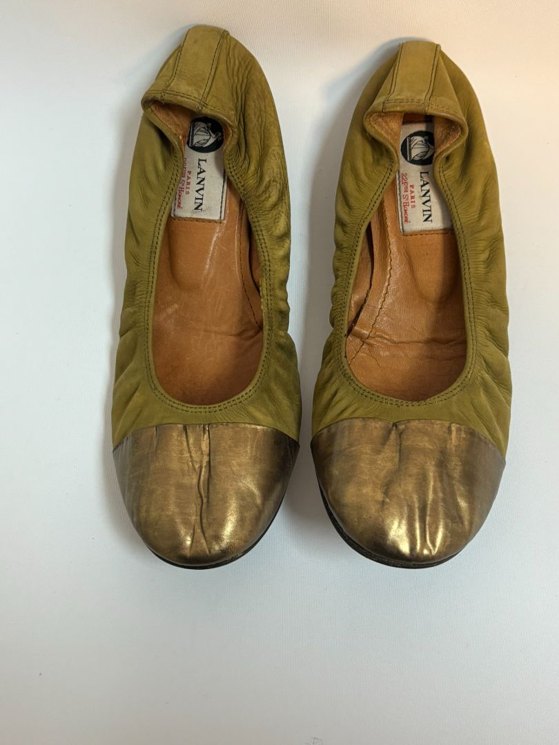mustard and gold Lanvin flats, 38 EU