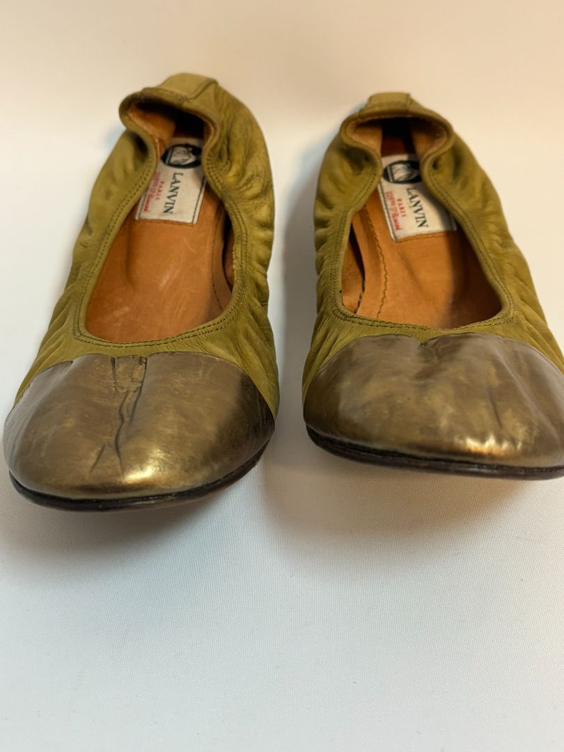 mustard and gold Lanvin flats, 38 EU