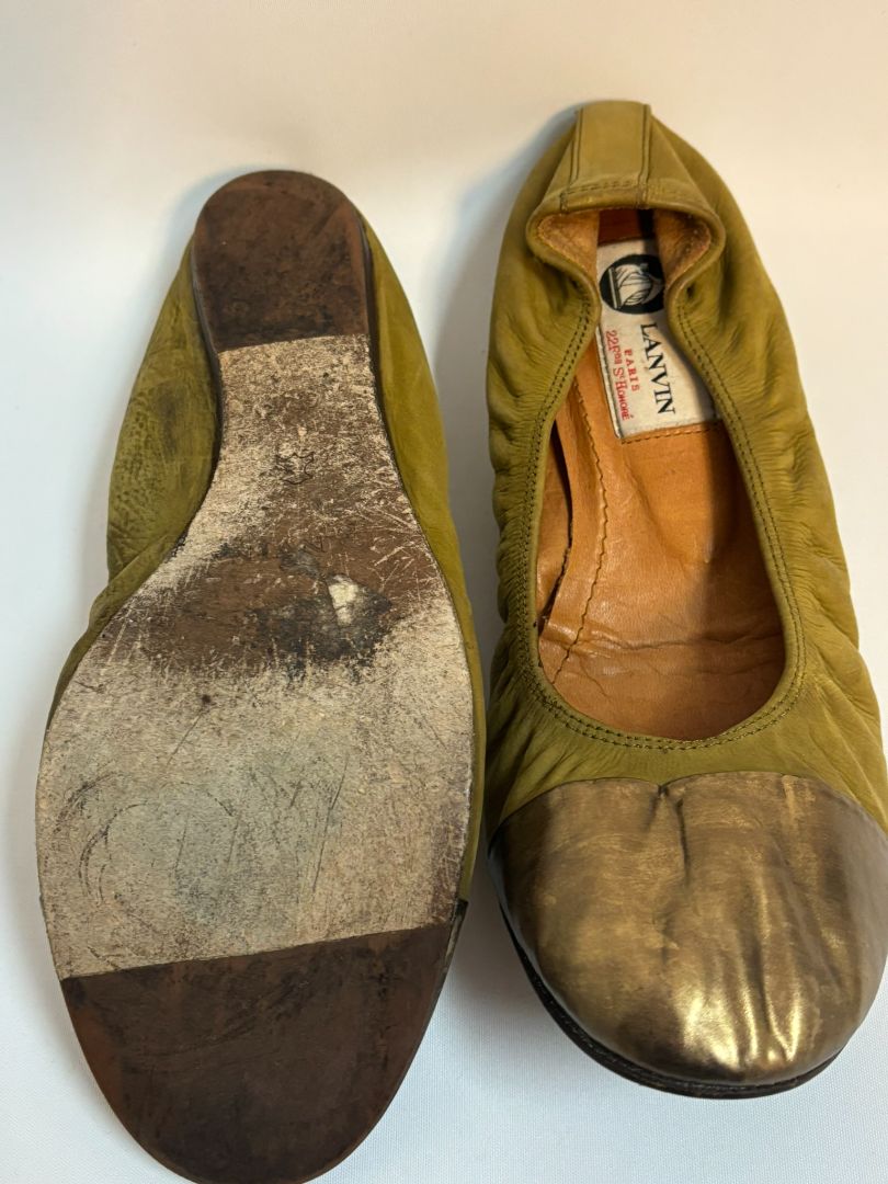 mustard and gold Lanvin flats, 38 EU