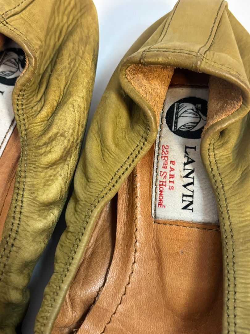 mustard and gold Lanvin flats, 38 EU