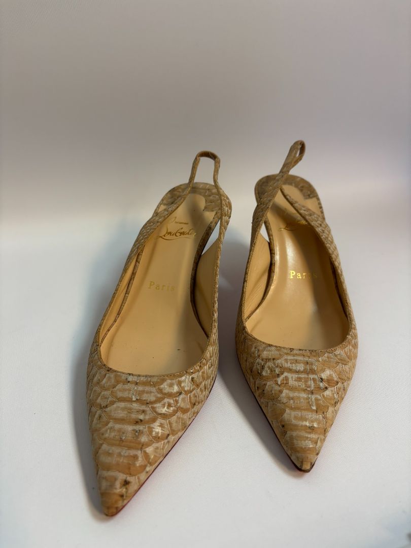 beige Christian Louboutin slingbacks, 38.5 EU
