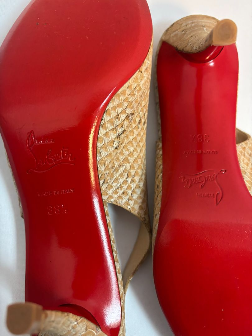 beige Christian Louboutin slingbacks, 38.5 EU