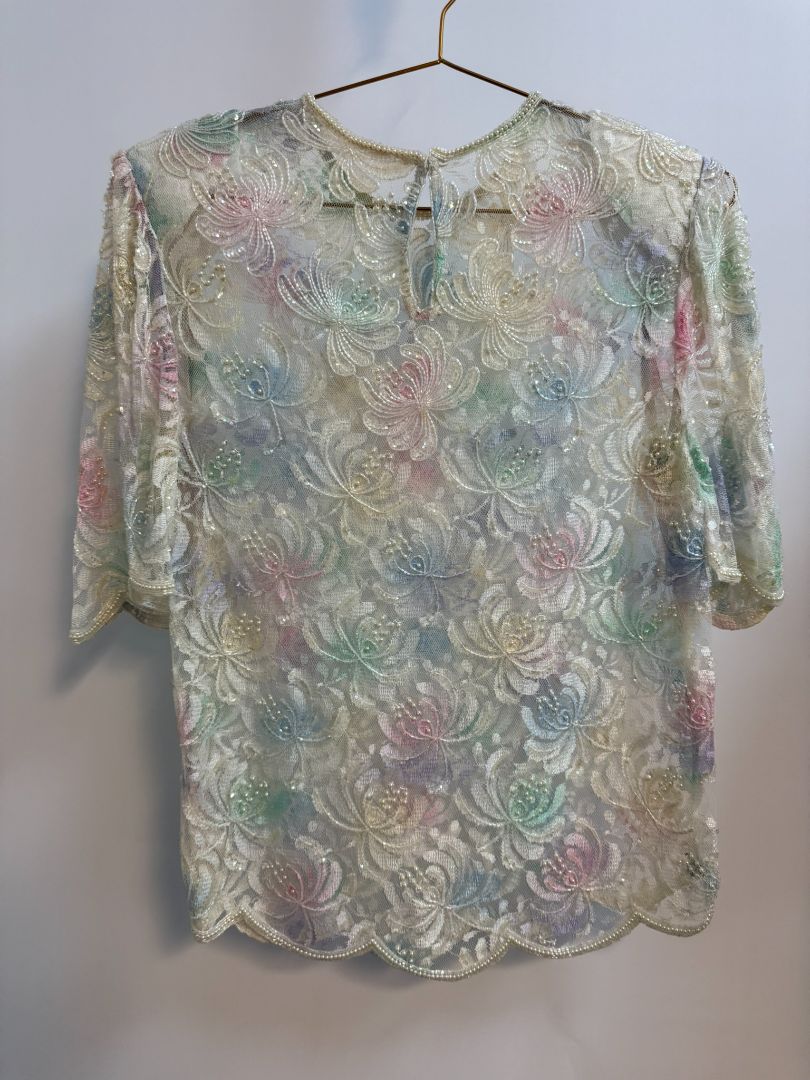 white multi NA beaded top, one size