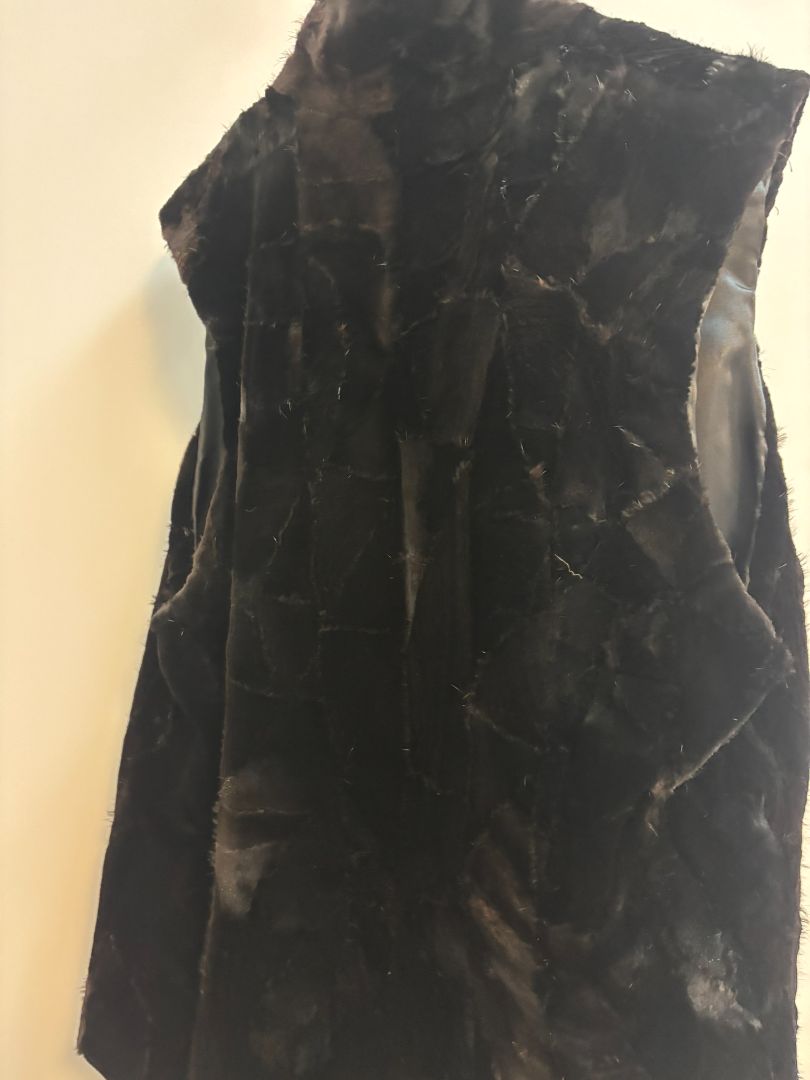 black I.Magnin mink vest, s/m