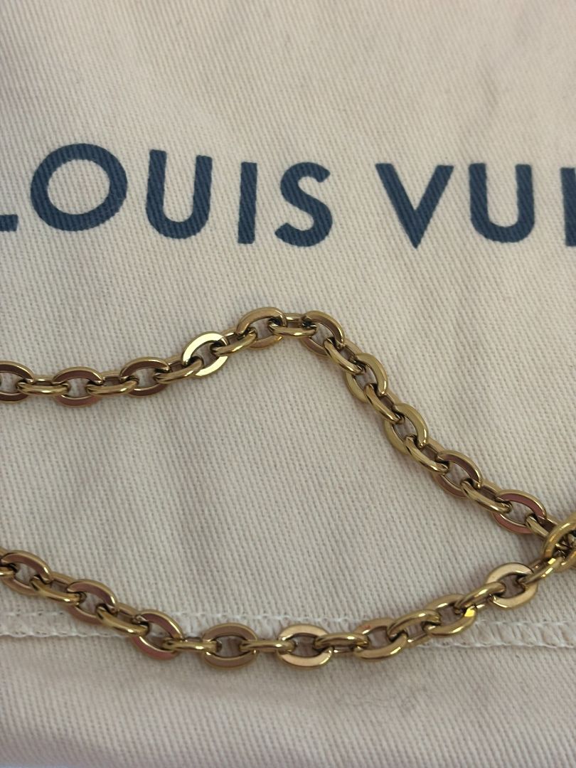 multi color Louis Vuitton flore chain wallet, 17.5 x 11.5 x 3.5 cm
