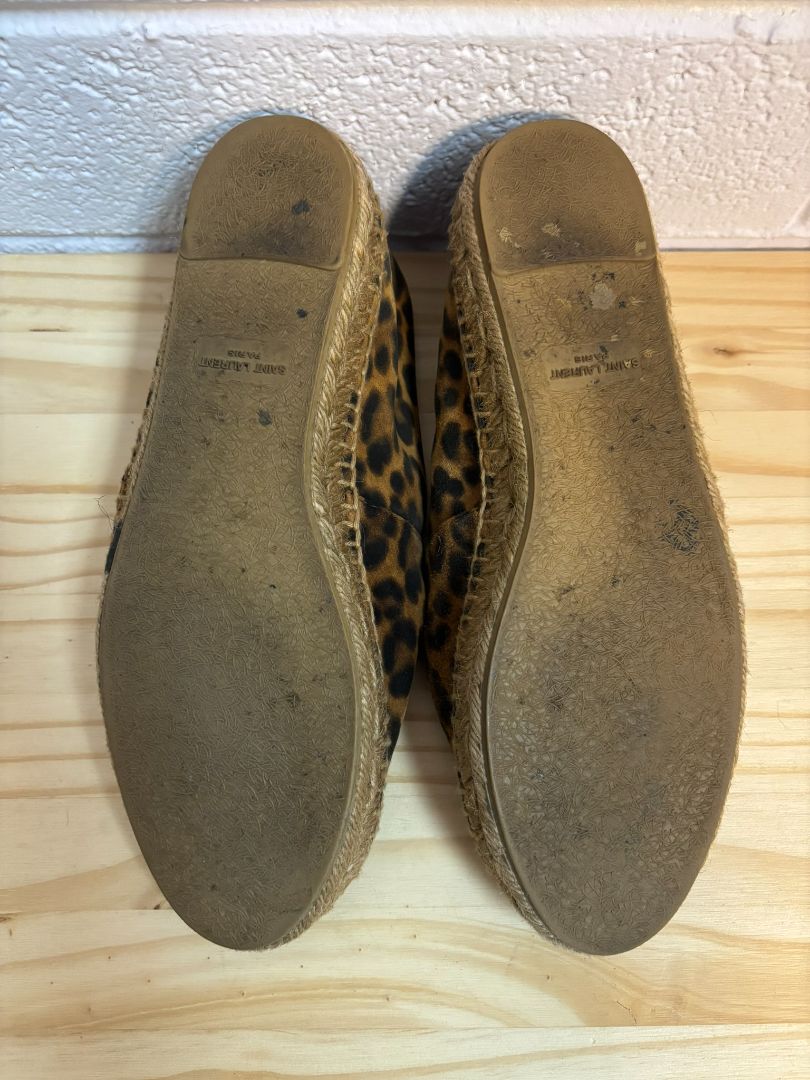 Saint Laurent slip-on sneakers in brown multi cheetah print with low-top silhouette, size 6