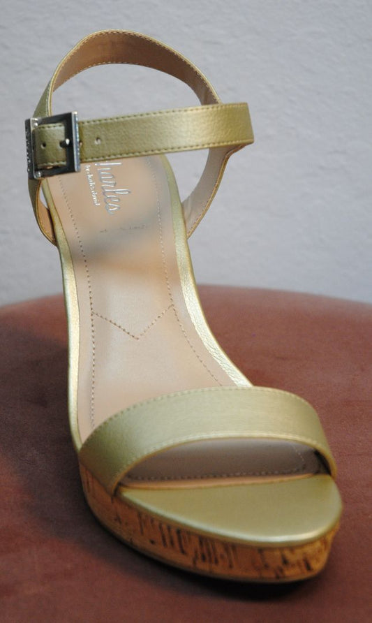 Top-down view of open-toe gold wedge sandals – Charles by Charles David