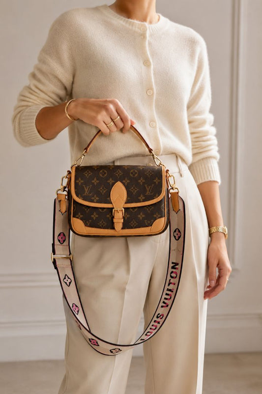 Monogram Louis Vuitton Diane MM Monogram shoulder bag