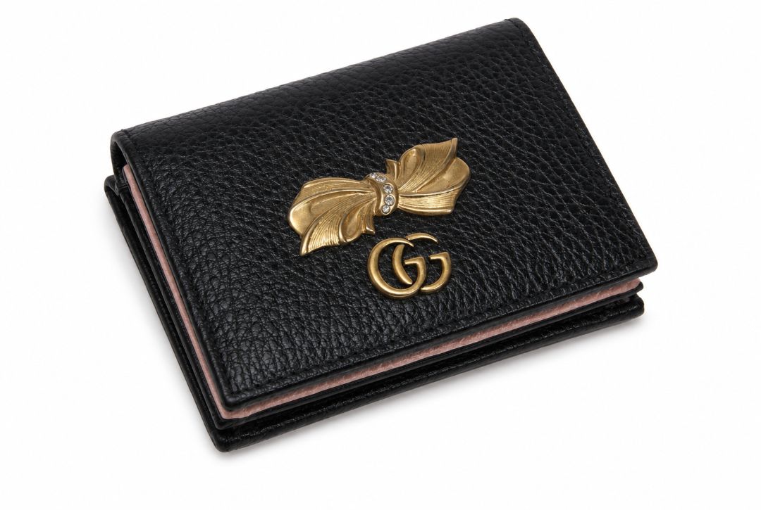 GUCCI bifold accent wallet