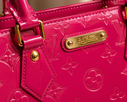 Louis Vuitton wilshire pm bag