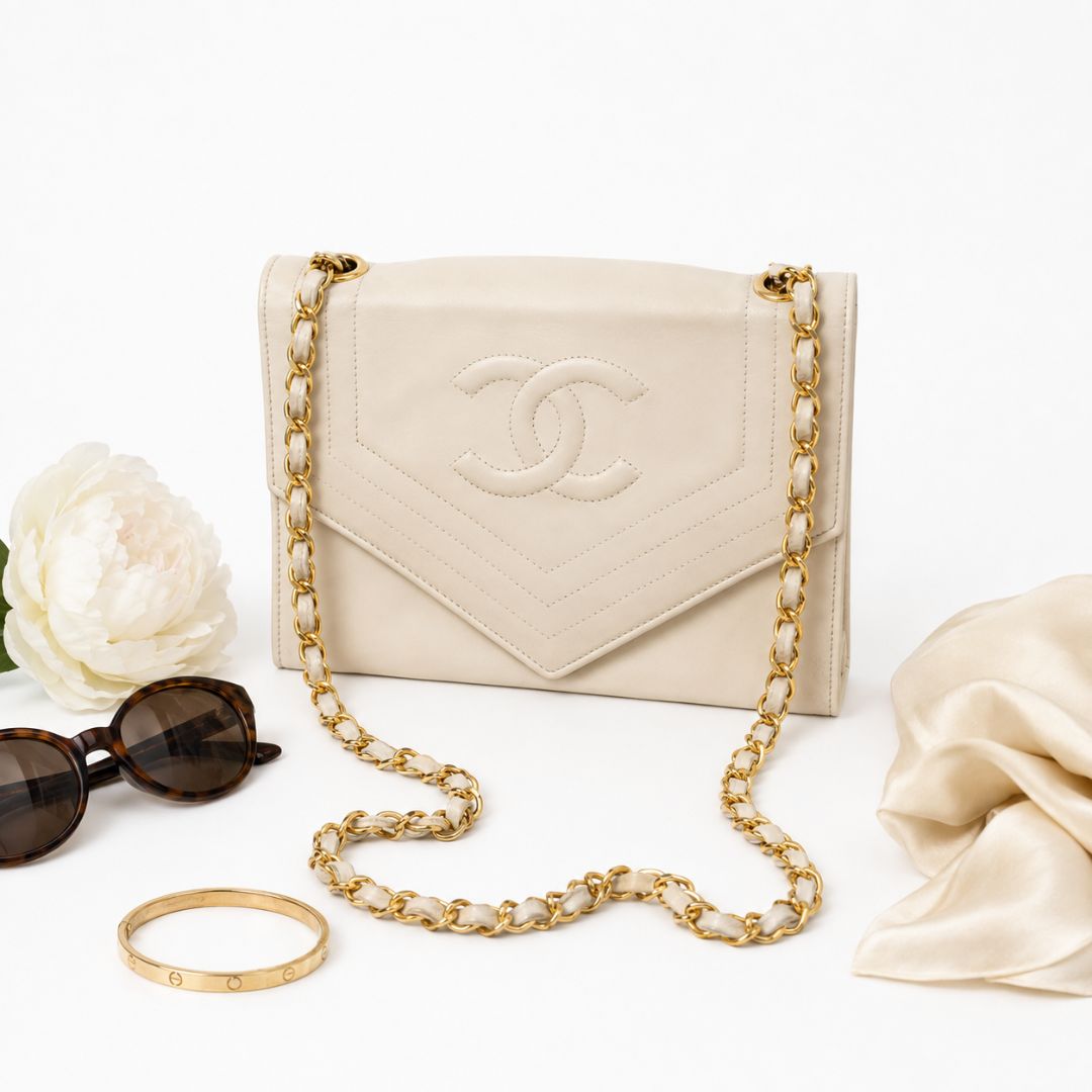Chanel Vintage Stitched CC Envelope Flap Chain Shoulder Bag