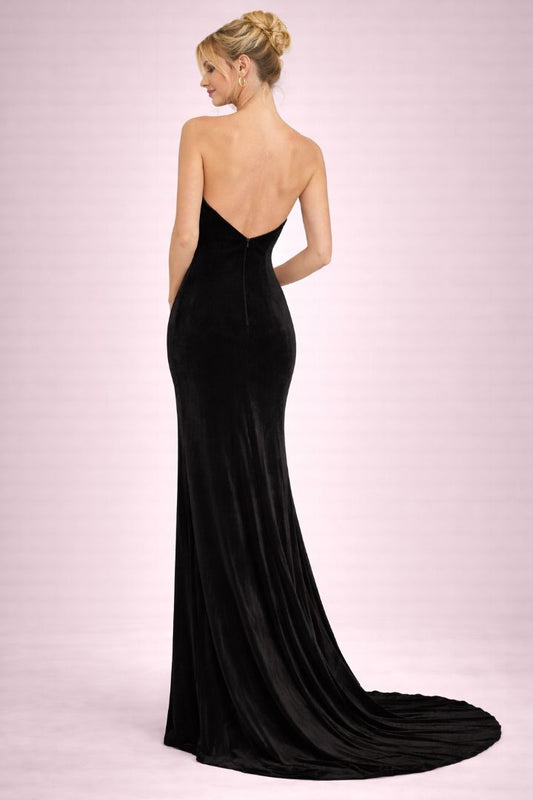 black Lulus column gown sweetheart neckline