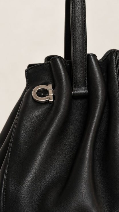 Ferragamo vintage Gancini pleated top handle