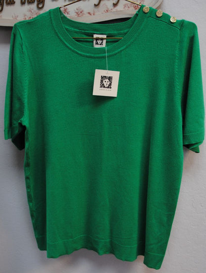 green Anne Klein Sweater with 3 buttons on shoulder nwt, XL