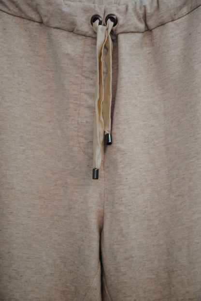 oat Brunello Cucinelli for Neiman Marcus loungewear, APPROXIMATE DIMENSIONS (Estimated Size: Women’s M) Waist (unstretched): 14.5 in (flat) Rise: 11.5 in Inseam: 27.5 in Length: 37 in Leg Opening: 7 in Hips: 21 in (flat across)