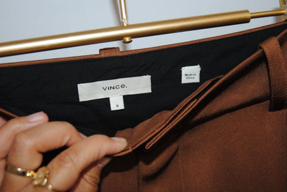 cinnamon Vince Designer pants, APPROXIMATE DIMENSIONS (Estimated size: US 6–8) Waist: 15.5 in (flat) Rise: 11 in Inseam: 31.5 in Outseam: 42 in Leg Opening: 10 in Hips: 20.5 in (flat across)