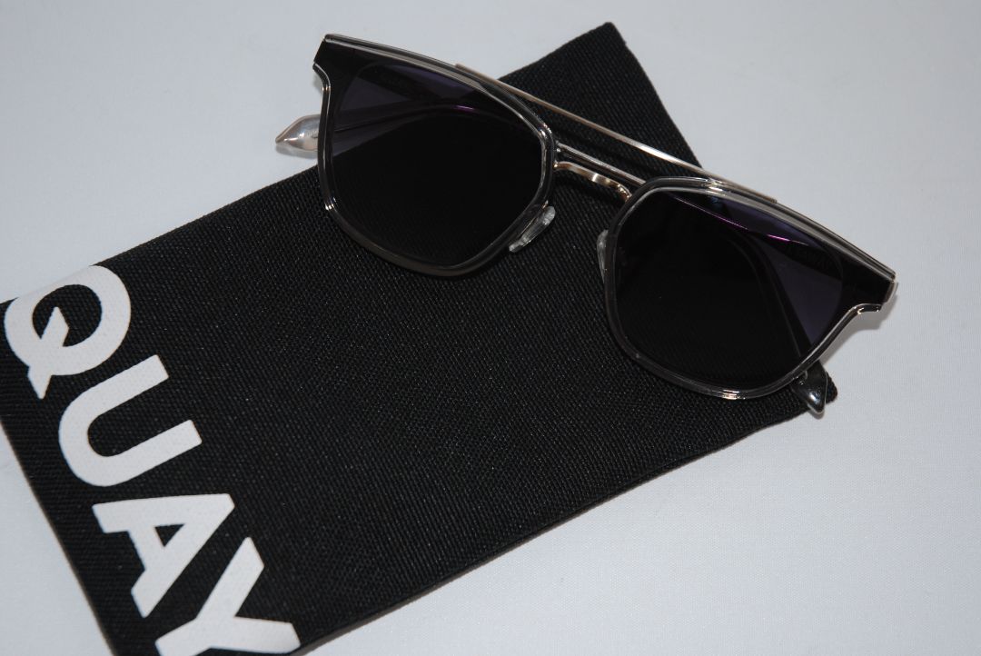 Silver Grey Quay designer glasses, One Size